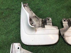 บังโคลนอ่อน SUBARU FORESTER OEM 12345678 SF9, SF5 1998 White 51E