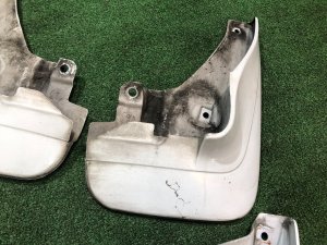 บังโคลนอ่อน SUBARU FORESTER OEM 12345678 SF9, SF5 1998 White 51E