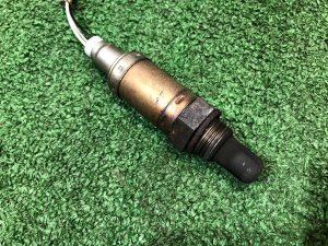 O2センサー（ラムダセンサー） SUBARU FORESTER OEM 22690AA310, 22690AA740 SF9, SF5 1998 EJ254 AT