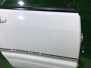 ประตูหลังขวา SUBARU FORESTER OEM 61401FC003 SF9, SF5 1998 White 51E