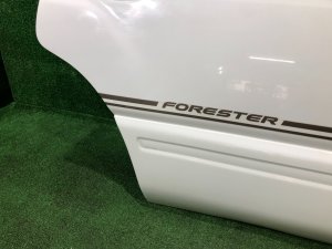 ประตูหลังขวา SUBARU FORESTER OEM 61401FC003 SF9, SF5 1998 White 51E