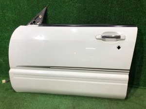 Puerta delantera izquierda SUBARU FORESTER OEM 61101FC012 SF9, SF5 1998 White 51E