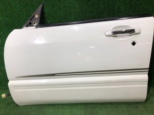 Puerta delantera izquierda SUBARU FORESTER OEM 61101FC012 SF9, SF5 1998 White 51E