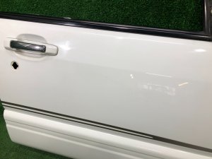 Right front door SUBARU FORESTER OEM 61101FC002 SF9, SF5 1998 White 51E
