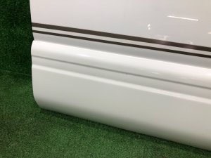 Right front door SUBARU FORESTER OEM 61101FC002 SF9, SF5 1998 White 51E