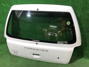 ประตูท้าย 61701FC000 SUBARU FORESTER
