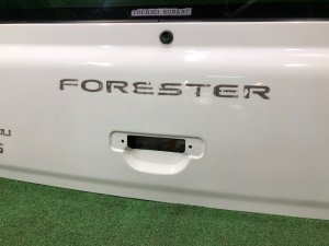 Porta da bagageira SUBARU FORESTER OEM 61701FC000 SF9, SF5 1998 White 51E