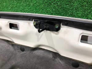 ฝากระโปรงหน้า SUBARU FORESTER OEM 57220FC020 SF9, SF5 1998 White 51E