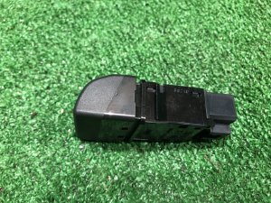 Interruptor de luces de emergencia SUBARU FORESTER OEM 83045FC010OE SF9, SF5 1998 EJ254 AT