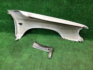 左フロントフェンダー SUBARU FORESTER OEM 57120FC010 SF9, SF5 1998 White 51E