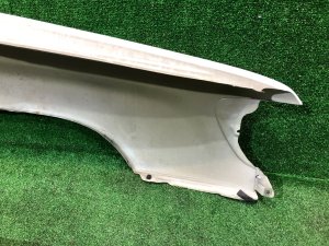 左フロントフェンダー SUBARU FORESTER OEM 57120FC010 SF9, SF5 1998 White 51E