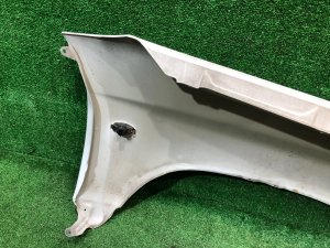 左フロントフェンダー SUBARU FORESTER OEM 57120FC010 SF9, SF5 1998 White 51E