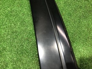 Moldura de la ventanilla lateral izquierda SUBARU FORESTER OEM 65227FC010 SF9, SF5 1998 White 51E