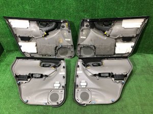 Painéis de porta SUBARU FORESTER OEM 94050FC180GA, 94050FC190GA, 94056FC160GA, 94056FC170GA SF9, SF5 1998 White 51E