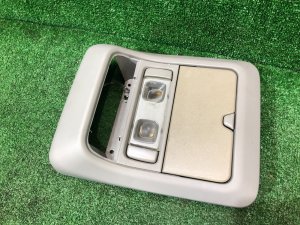 前顶灯 SUBARU FORESTER OEM 84621FC000NE SF9, SF5 1998 EJ254 AT