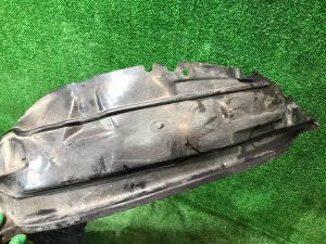 ซุ้มล้อหน้าขวา SUBARU FORESTER OEM 59110FC000 SF9, SF5 1998 White 51E