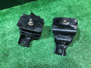 ยางแท่นเครื่อง 41022FA090, 41031FA080, 41031FA090 SUBARU FORESTER