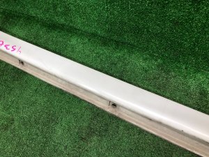 左门槛 SUBARU FORESTER OEM 91057FC290 SF9, SF5 1998 White 51E