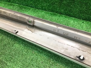 左门槛 SUBARU FORESTER OEM 91057FC290 SF9, SF5 1998 White 51E