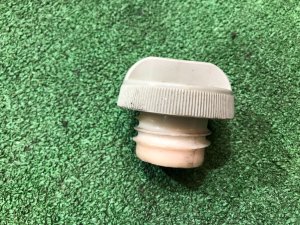 ฝาปิดถังน้ำมัน 42032FA000 SUBARU FORESTER