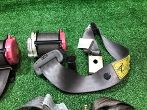 Cintos de segurança traseiros SUBARU FORESTER OEM 64651FC020NF,64669FA620NF, 64651FC030NF SF9, SF5 1998 White 51E