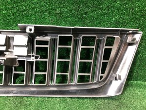 フロントグリル SUBARU FORESTER OEM 91065FC000WG SF9, SF5 1998 White 51E