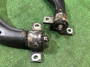 Braços de suspensão dianteiros SUBARU FORESTER OEM 20200AA200, 20200AA210 SF9, SF5 1998 EJ254 AT