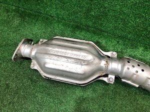 排气中段 SUBARU FORESTER OEM 44200FA120 SF9, SF5 1998 EJ254 AT