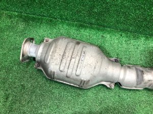 排气中段 SUBARU FORESTER OEM 44200FA120 SF9, SF5 1998 EJ254 AT