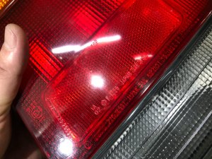 ไฟท้ายขวา SUBARU FORESTER OEM 84201FC061 SF9, SF5 1998