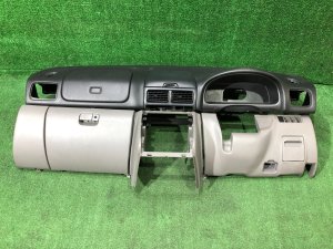 คอนโซลหน้า 66040FC000OE SUBARU FORESTER