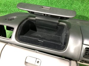 ダッシュボード SUBARU FORESTER OEM 66040FC000OE SF9, SF5 1998 White 51E