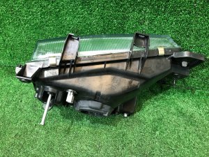 Faróis с габаритами SUBARU FORESTER OEM 84001FC031, 84001FC021, 84101FC010, 84101FC000 SF9, SF5 1998