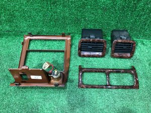 Embellecedores del habitáculo дерево SUBARU FORESTER OEM 66065FC011, 66160FC011, 66110FC000OE, 66110FC020OE SF9, SF5 1998 White 51E