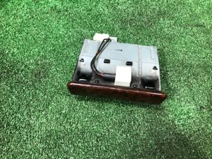 Embellecedores del habitáculo дерево SUBARU FORESTER OEM 66065FC011, 66160FC011, 66110FC000OE, 66110FC020OE SF9, SF5 1998 White 51E