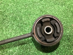 Soporte de la caja de cambios automática SUBARU FORESTER OEM 41040AC000 SF9 1999 EJ254 AT