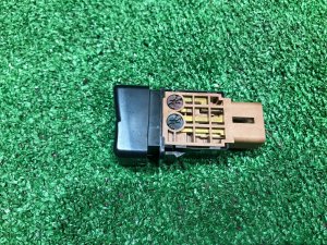 Interruptor do controlo de cruzeiro SUBARU FORESTER OEM 83001FA000 SF9 1999 EJ254 AT
