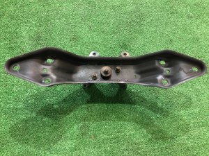 Travessa da caixa SUBARU LEGACY OEM 41022AG100, 41011AG020 BP5 2004 EJ20X AT