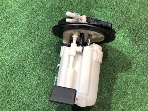 Bomba de combustible SUBARU LEGACY OEM 42021AG010 BP5 2004 EJ20X AT