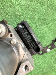 กล่อง ABS SUBARU LEGACY OEM 27594AG000 BP5 2004 EJ20X AT