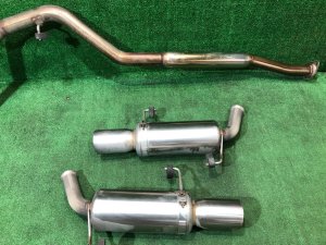 หม้อพักไอเสีย FUJITSUBO 44201AG000, 44300AG210, 44300AG200 SUBARU LEGACY