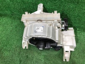 Blower motor SUBARU LEGACY OEM 72210AG001 BP5 2004 EJ20X AT