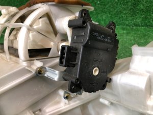 Blower motor SUBARU LEGACY OEM 72210AG001 BP5 2004 EJ20X AT
