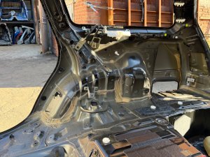 车身后段 Rear Cut SUBARU LEGACY OEM 52419AG0009P,51490AG0109P,51490AG0109P BP5 2004 BLACK 32J
