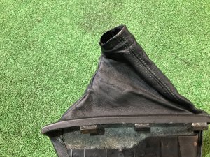 ฝาครอบคันเบรกมือ SUBARU LEGACY OEM 92123AG000JC BP5 2004 BLACK 32J