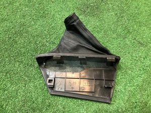 ฝาครอบคันเบรกมือ SUBARU LEGACY OEM 92123AG000JC BP5 2004 BLACK 32J