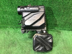 กล่องกรองอากาศ 46052AG010, 46052AG050 SUBARU LEGACY