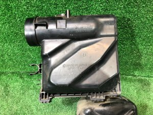 Корпус воздушного фильтра SUBARU LEGACY OEM 46052AG010, 46052AG050 BP5 2004 EJ20X AT