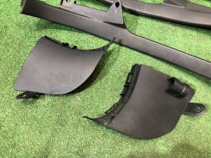 地毯固定件 SUBARU LEGACY OEM 94060AG030JC, 94060AG040JC, 94061AG000JC, 94060AG000JC BP5 2004 BLACK 32J