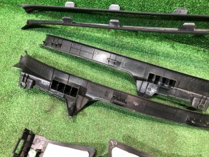 地毯固定件 SUBARU LEGACY OEM 94060AG030JC, 94060AG040JC, 94061AG000JC, 94060AG000JC BP5 2004 BLACK 32J